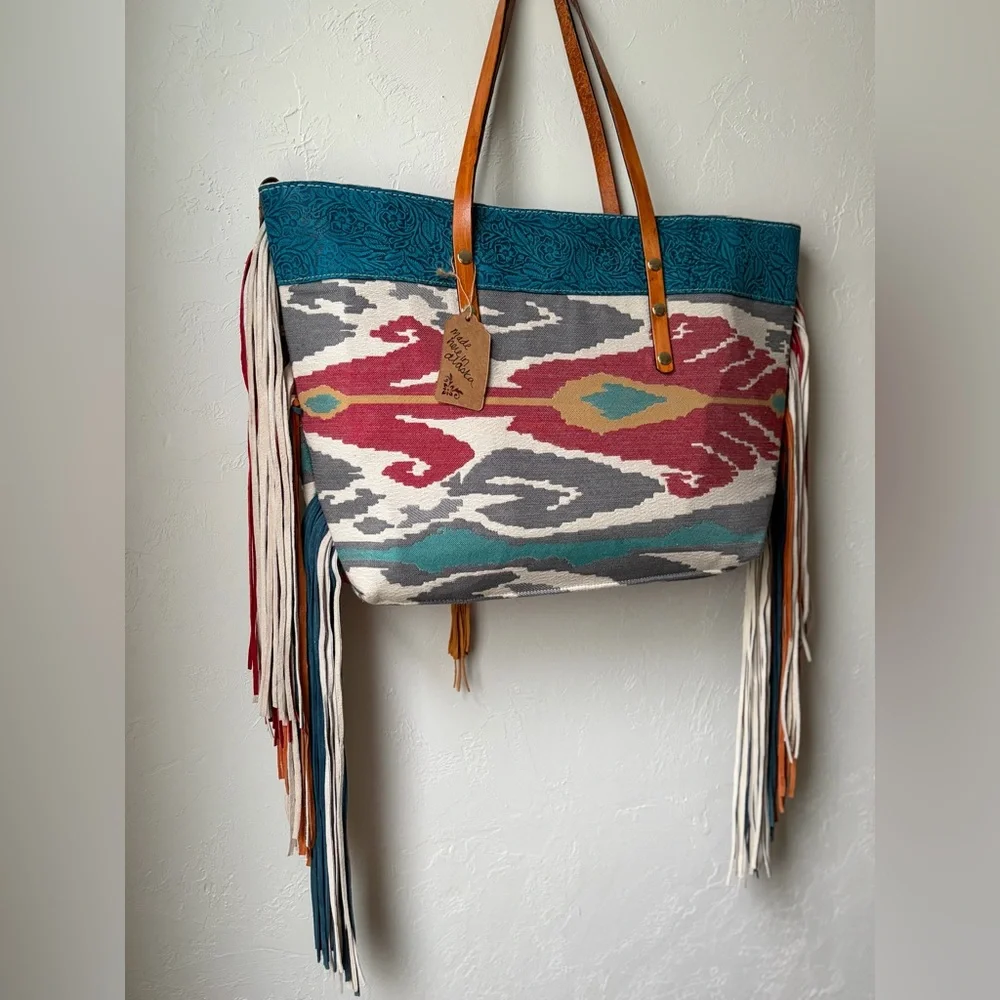 Handmade Leather Fringe Tote Southwestern Ikat Boho Oversized Bag - Picture 4 of 12